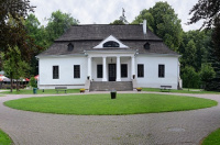Centrum Konferencyjne w Dworku Białoprądnickim