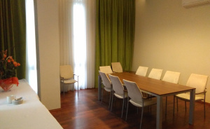 Business Room #10