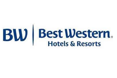 Sale konferencyjne o łącznej powierzchni ponad 7 basenów olimpijskich, przestrzeń do pracy w pokojach i dogodna lokalizacja, czyli biznesowa oferta w Best Western