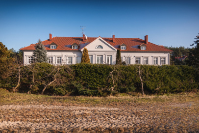 Weranda Home – wyjątkowe miejsce eventowe w sercu Puszczy Zielonki