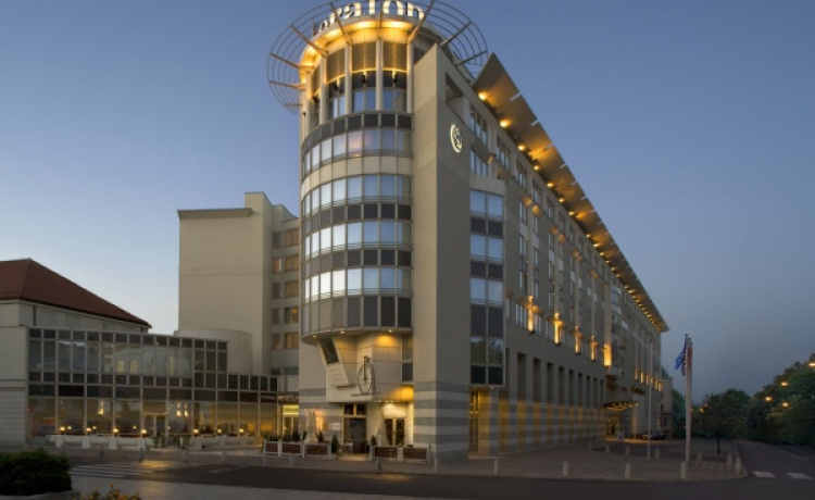 Sheraton Warsaw Hotel Sala Konferencyjna Warszawa - MojeKonferencje.pl