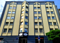 HIT HOTEL