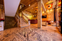 Gold Hotel