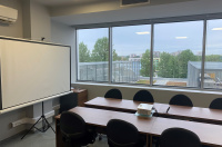 Sala konferencyjna Trójka